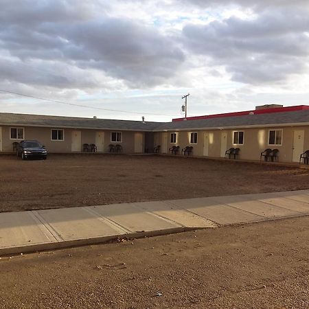 King'S Hotel & Motel By Elevate Rooms Shaunavon 外观 照片